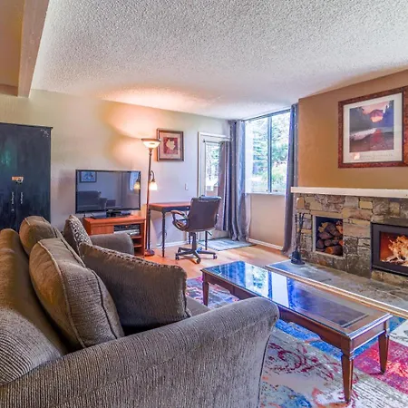 #249 - Mountain Condo Walking Distance To Gondola & Village